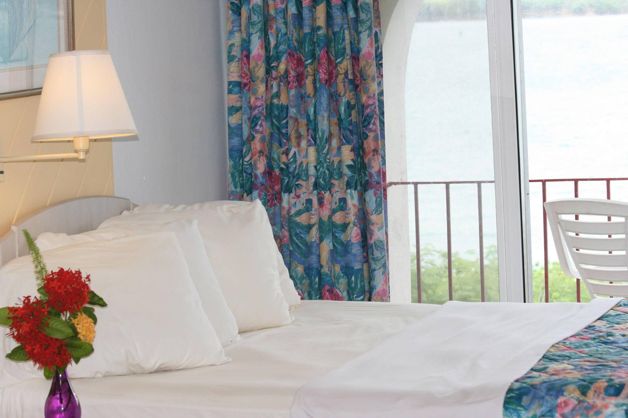 Hotel On The Cay Christiansted Exteriör bild